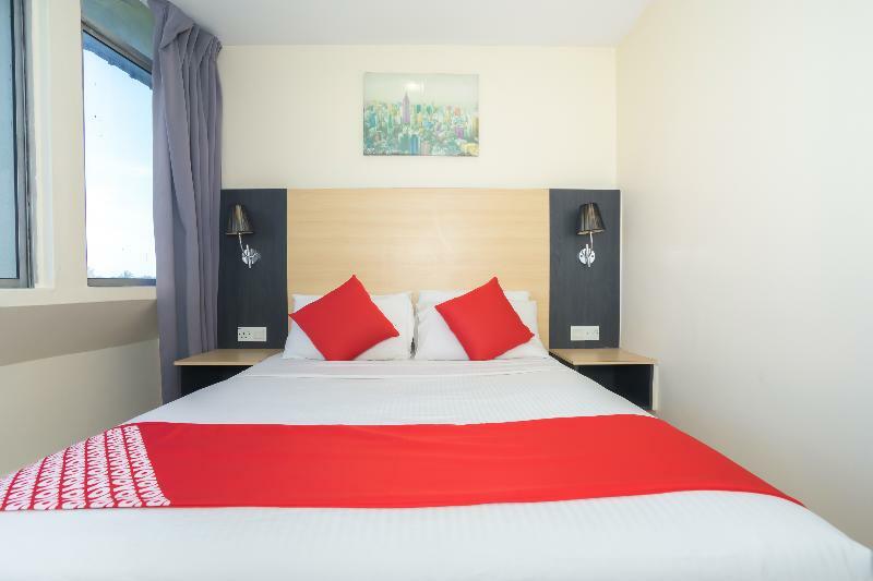 Oyo 786 The Citilite Hotel Куантан Экстерьер фото